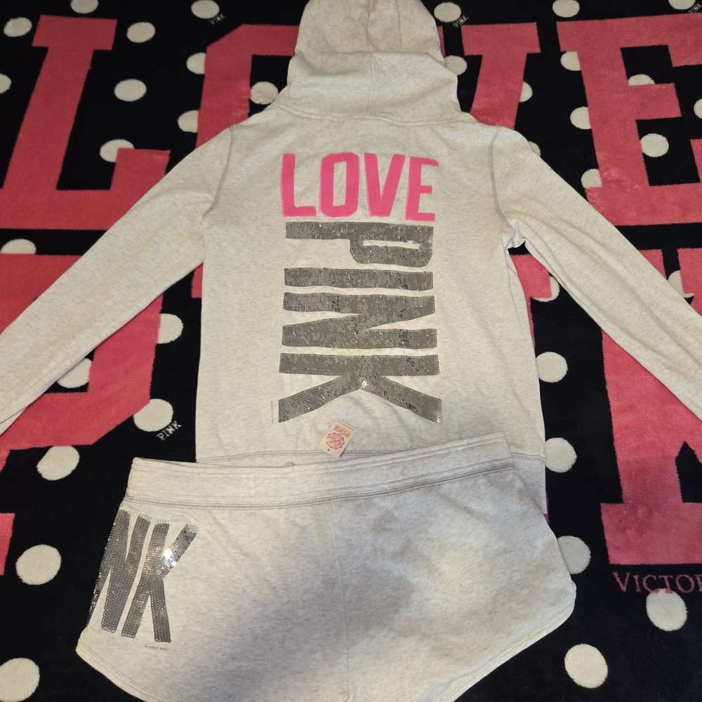 HTF VS PINK BLING SHORTS SET